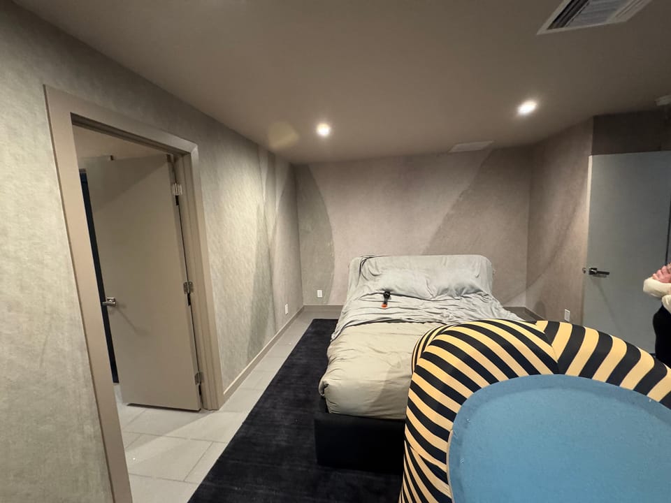 Mural around the bedroom door