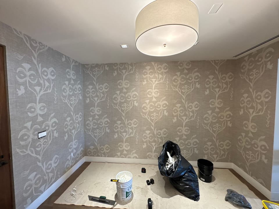 Natural material around a bedroom
